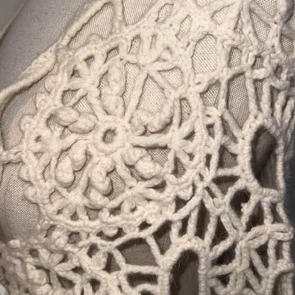 Ann Taylor Loft Crochet Wrap - Picture 2 of 8